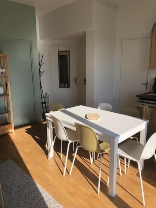 Petit Gite De Javernieres Rez De Jardin Villié-Morgon Eksteriør billede
